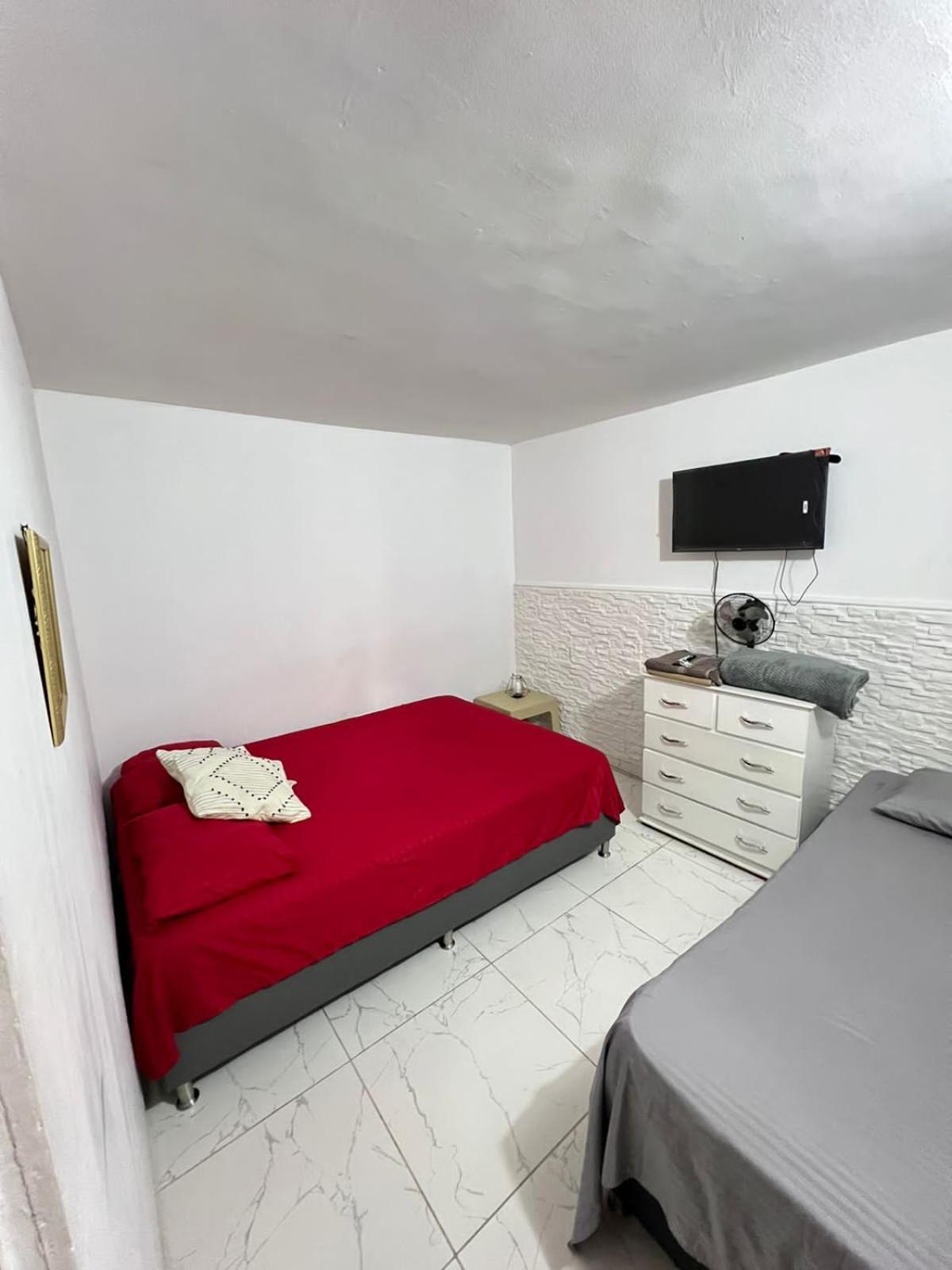 Hostal Campo Amor 메딜린 외부 사진